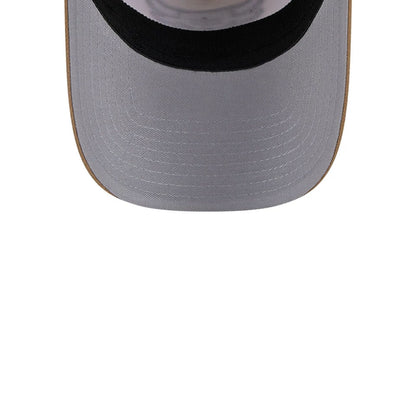 Pictured is this NBA Sandy Bay Chicago Bulls 39THIRTY A-Frame Stretch Fit cap in white. 2