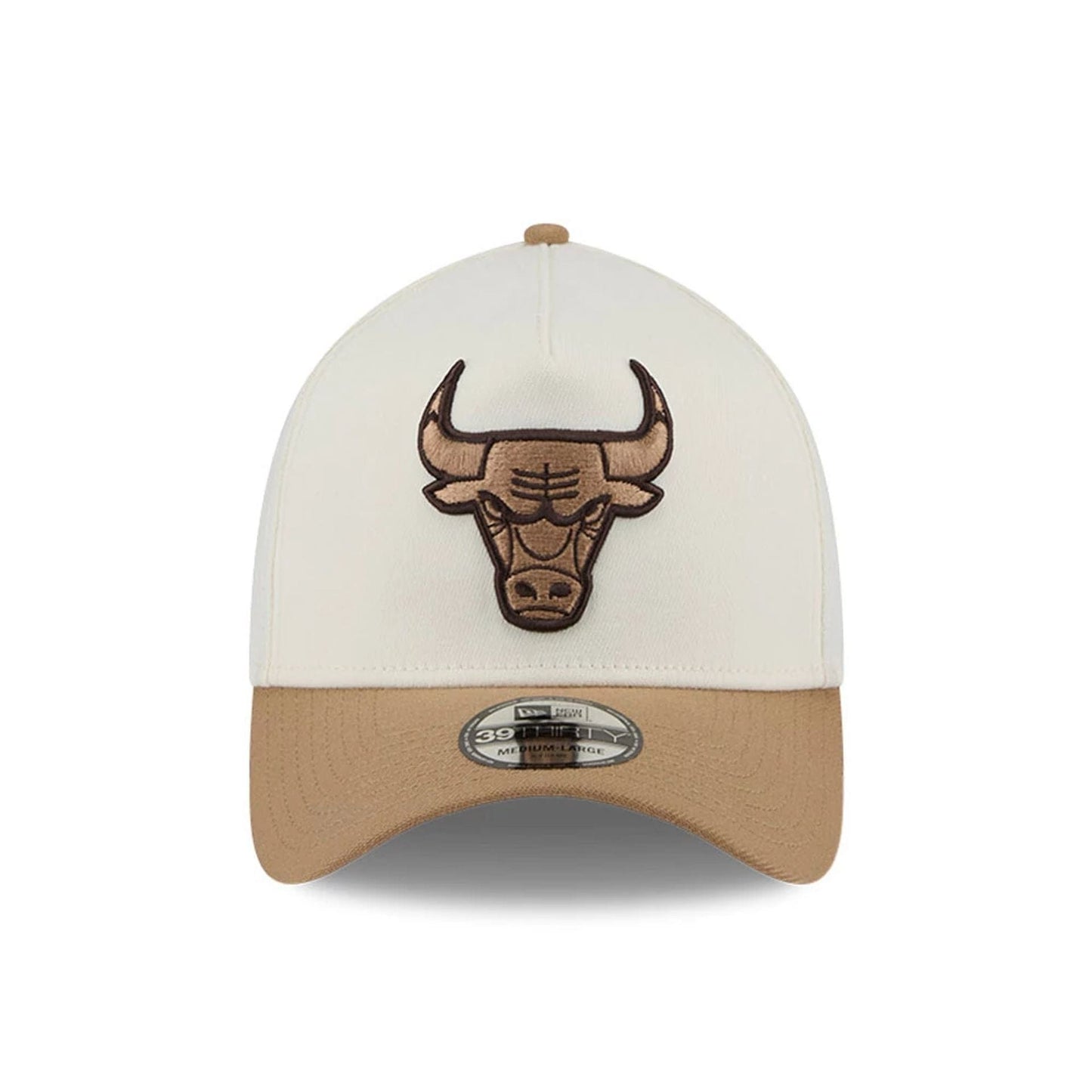 Pictured is this NBA Sandy Bay Chicago Bulls 39THIRTY A-Frame Stretch Fit cap in white. 3