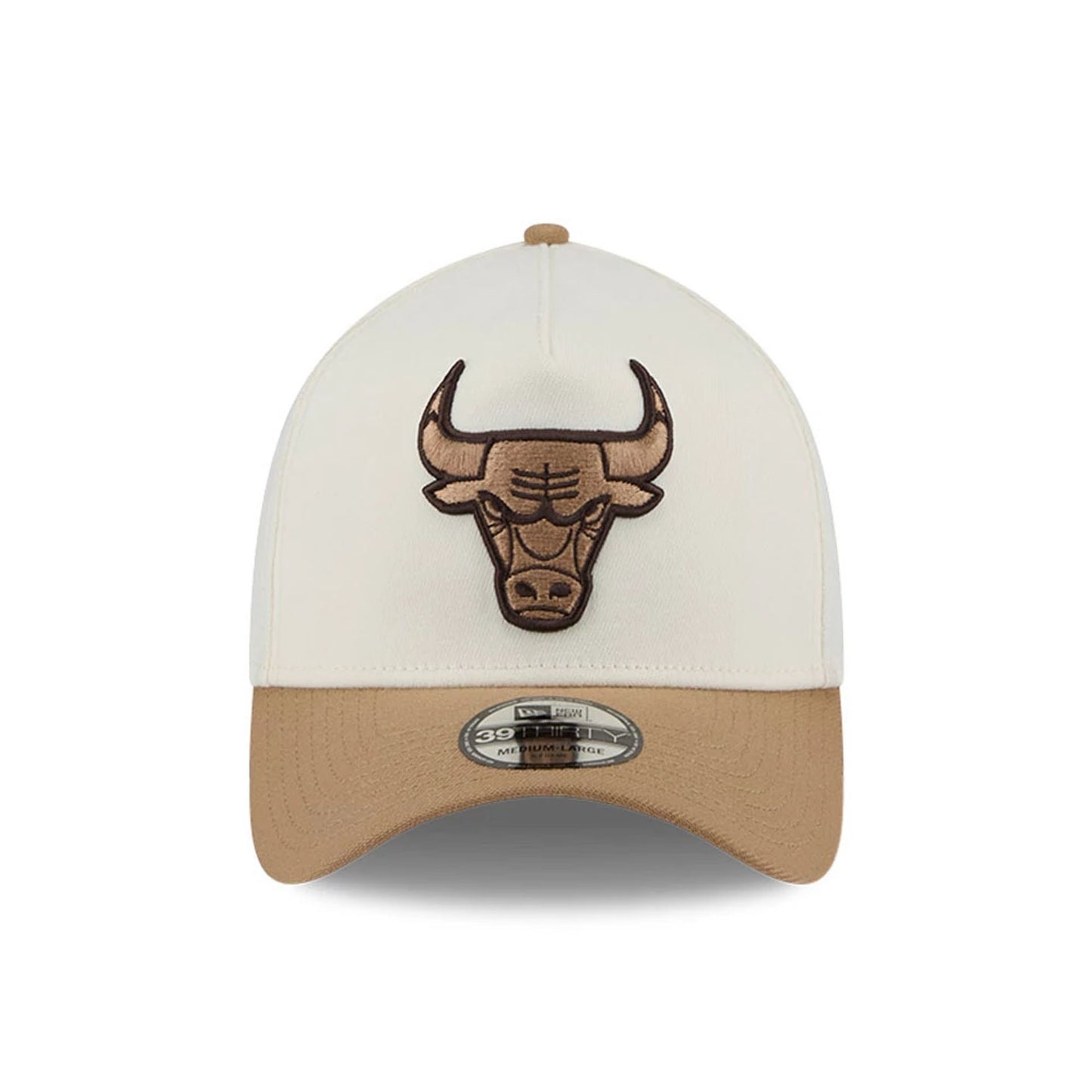 Pictured is this NBA Sandy Bay Chicago Bulls 39THIRTY A-Frame Stretch Fit cap in white. 3