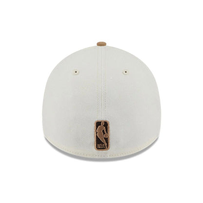 Pictured is this NBA Sandy Bay Chicago Bulls 39THIRTY A-Frame Stretch Fit cap in white. 7