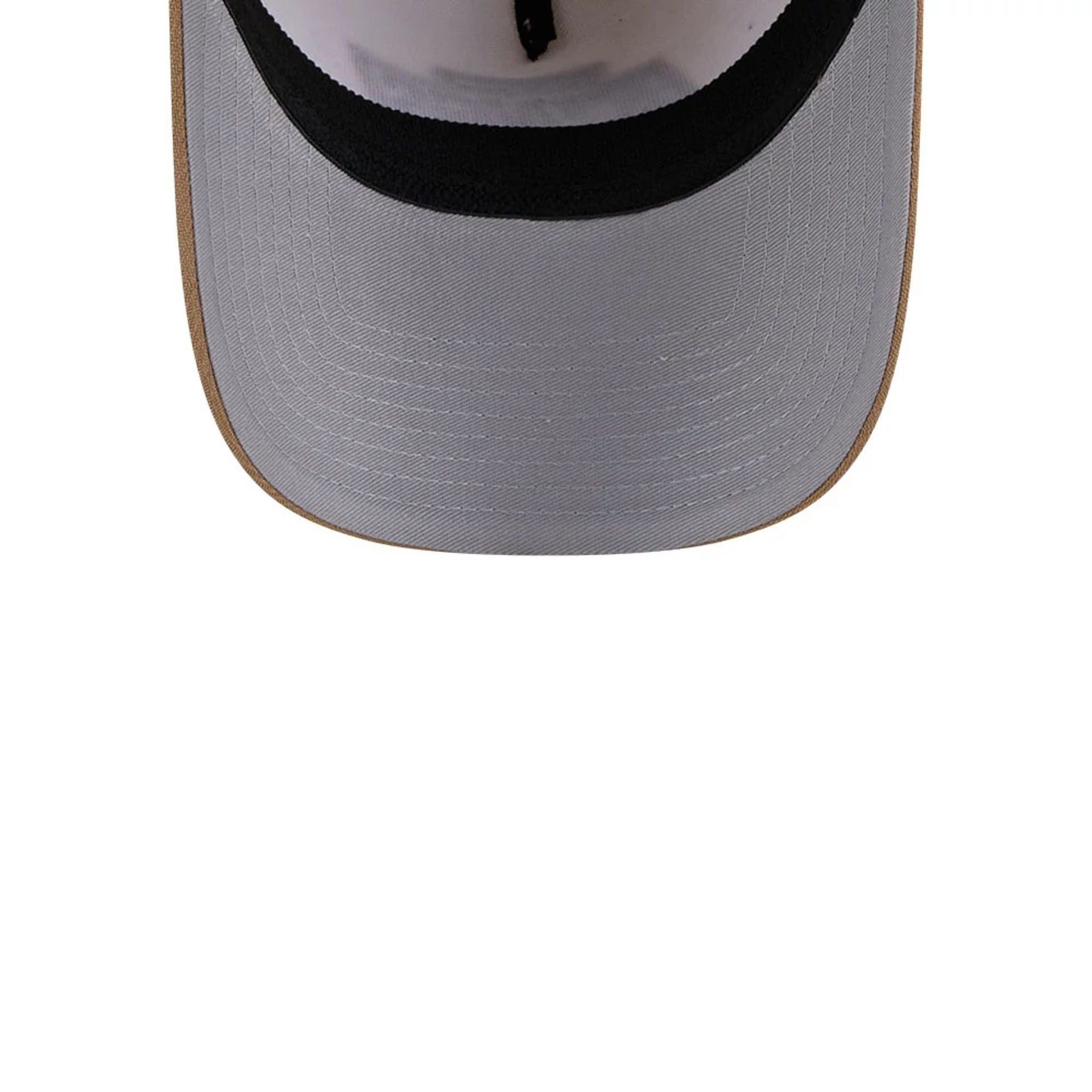 Pictured is this NHL Sandy Bay LA Kings 39THIRTY A-Frame Stretch Fit cap in white. 2