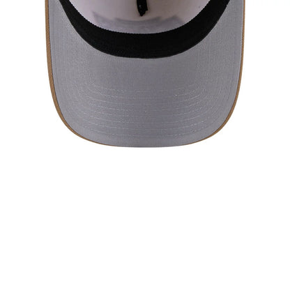 Pictured is this NHL Sandy Bay LA Kings 39THIRTY A-Frame Stretch Fit cap in white. 2