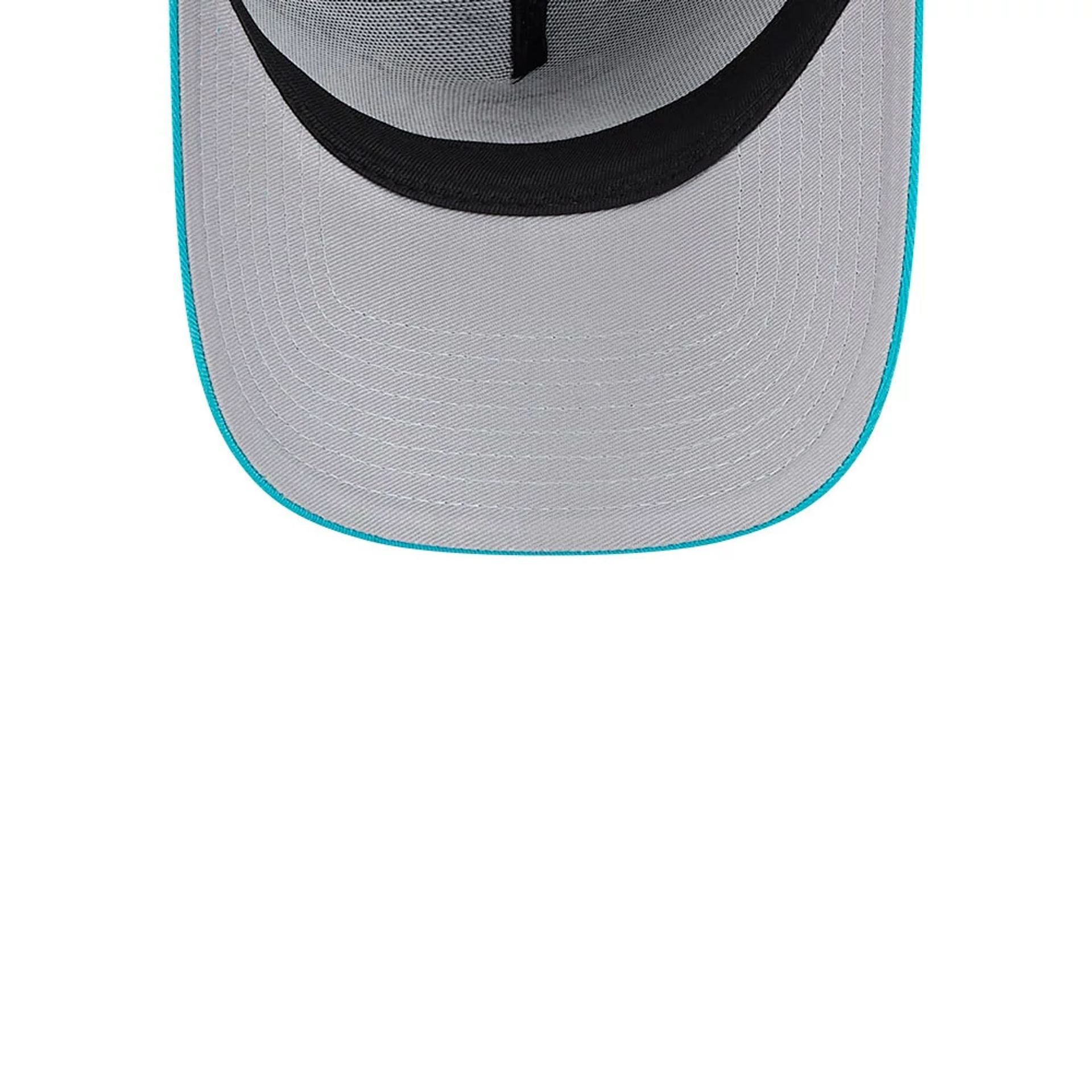 Pictured is this NHL Retro Anaheim Ducks 9FORTY A-Frame cap in burgundy. 2