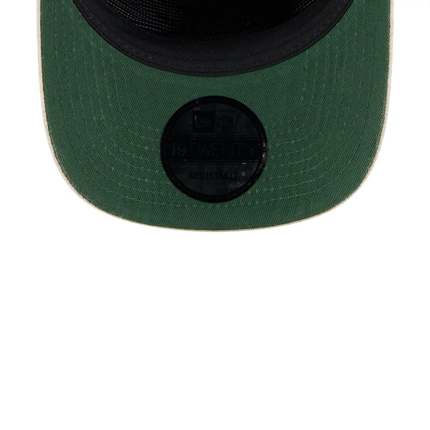 This is a New York Yankees Plaid Letterman Open Green 19TWENTY Adjustable Cap 3