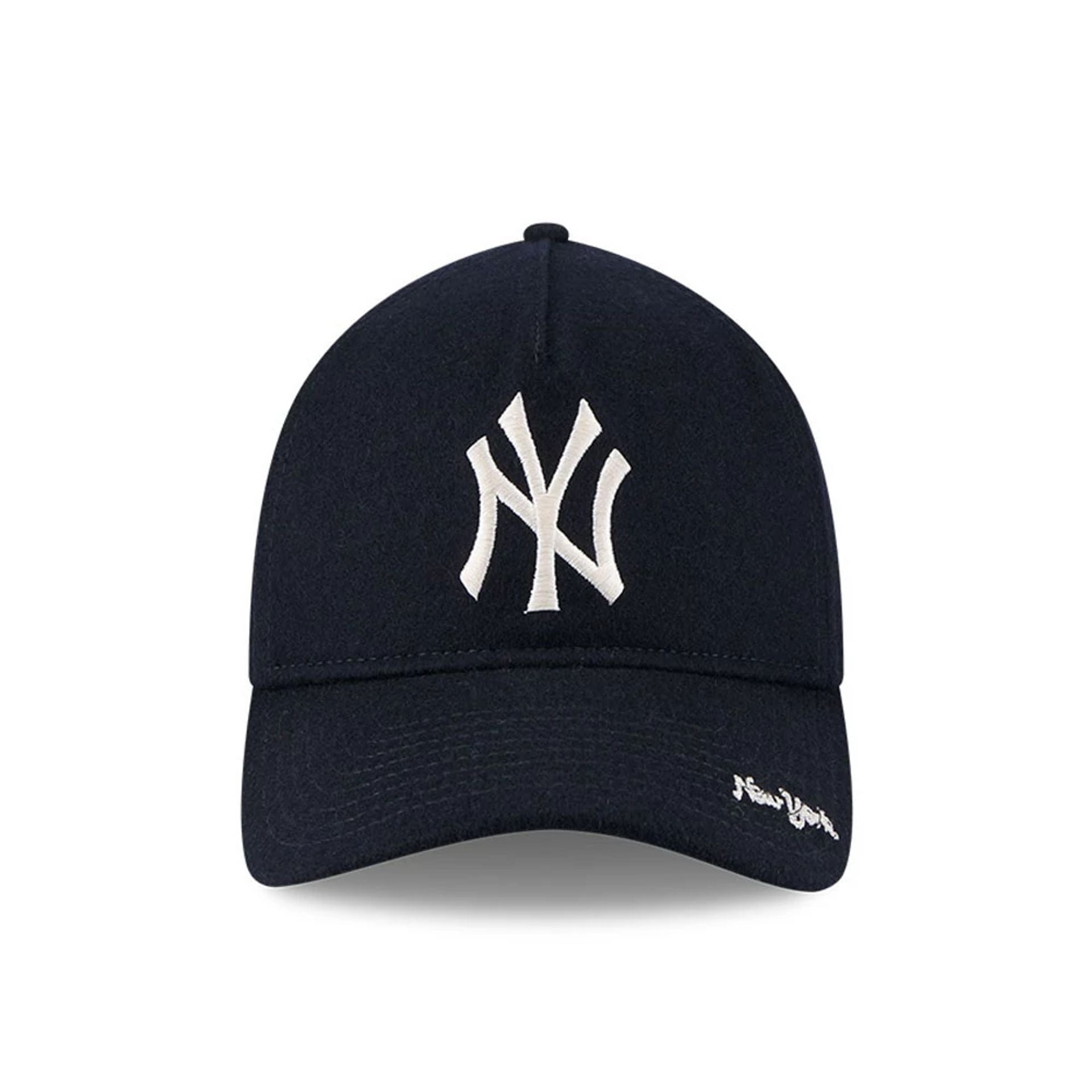 This is a New York Yankees Wool Letterman Navy 9TWENTY A-Frame Adjustable Cap 3