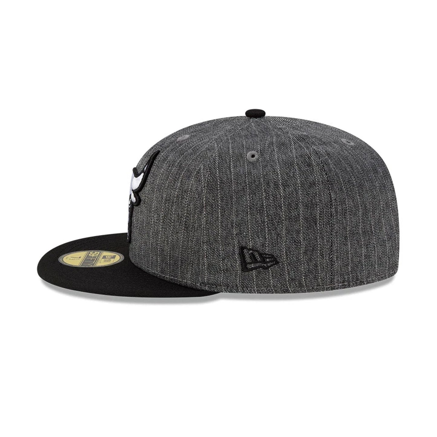 This is a Chicago Bulls Black Pinstripe 59FIFTY Fitted Cap 6