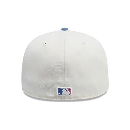 This is a New York Yankees MLB City Element Ecuador White 59FIFTY Fitted Cap 6