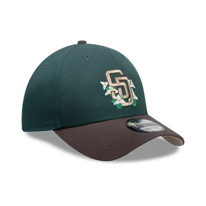 This is a San Diego Padres MLB City Element Guatemala Dark Green 9FORTY Adjustable Cap 4
