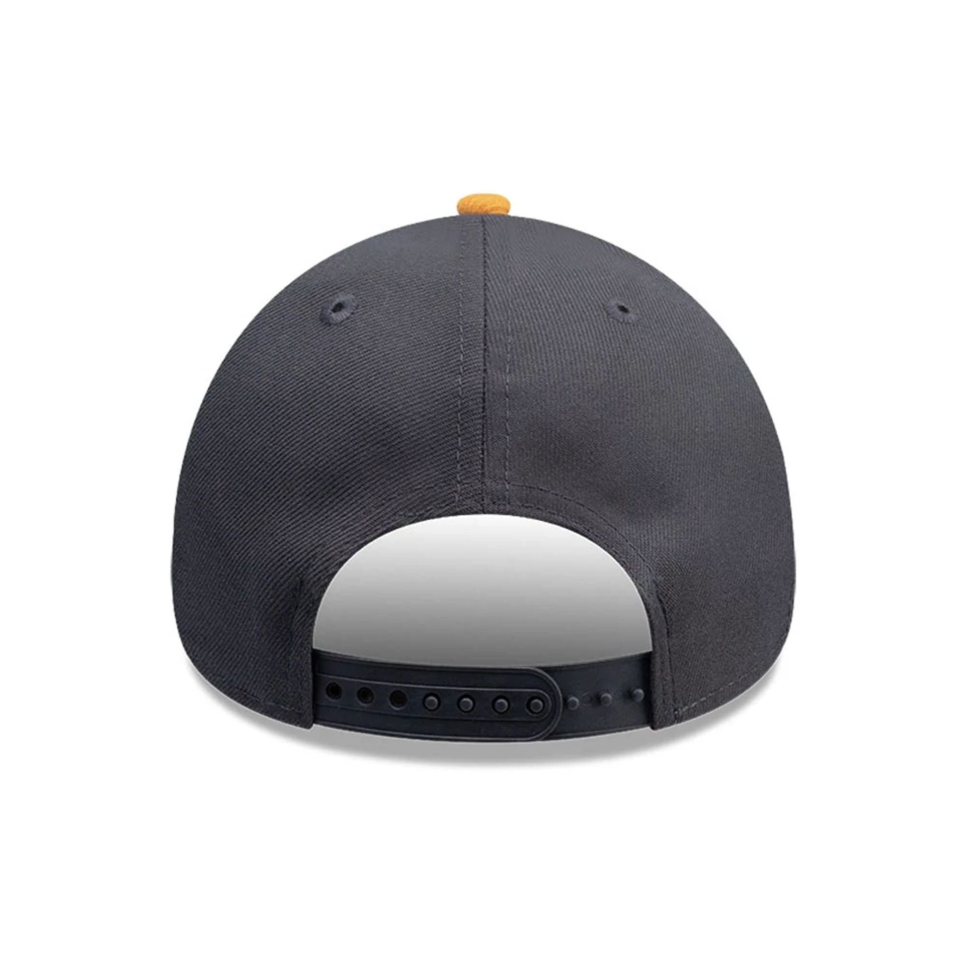 This is a New York Yankees MLB City Element Dominican Republic Navy 9FORTY Adjustable Cap 6