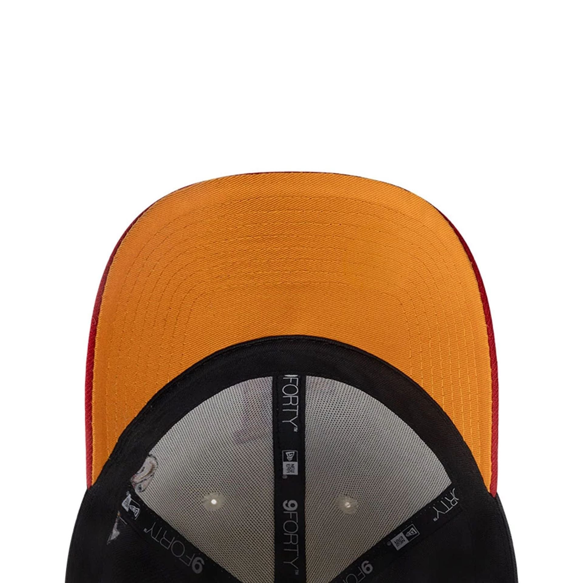 This is a New York Yankees MLB City Element Dominican Republic Navy 9FORTY Adjustable Cap 2