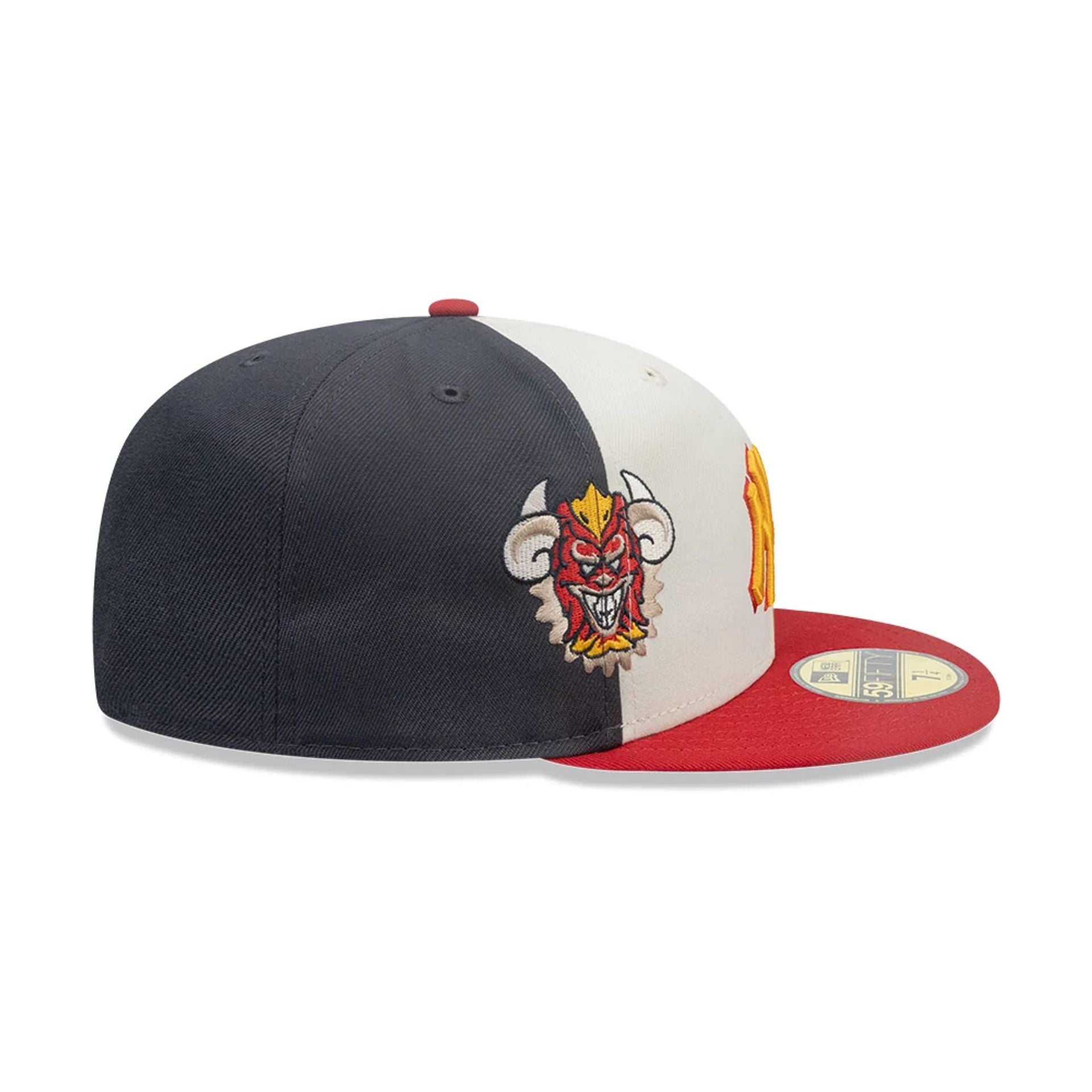 This is a New York Yankees MLB City Element Dominican Republic White 59FIFTY Fitted Cap 6
