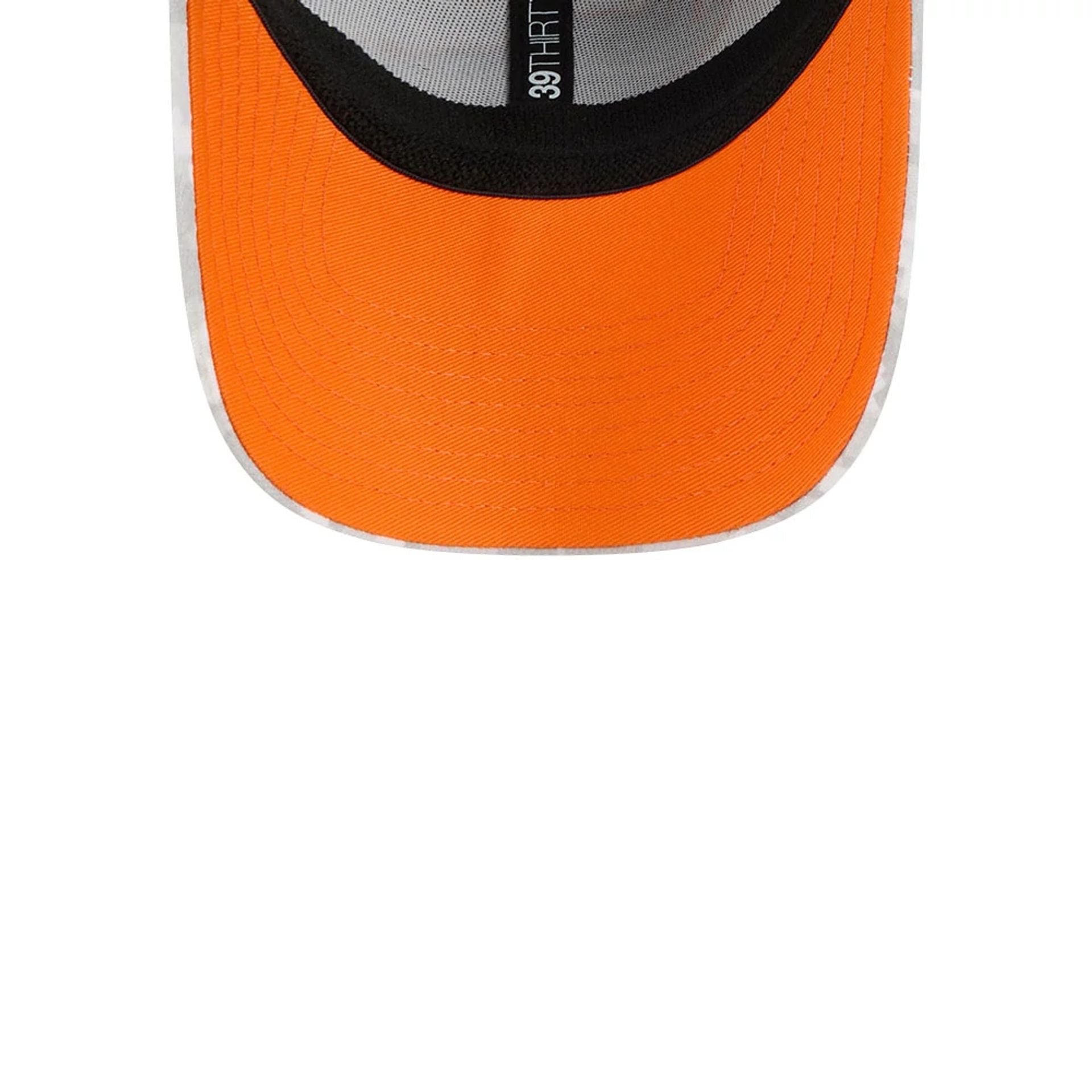 This is a Denver Broncos NFL Salute To Service 2025 Grey Camo 39THIRTY Stretch Fit Cap 2