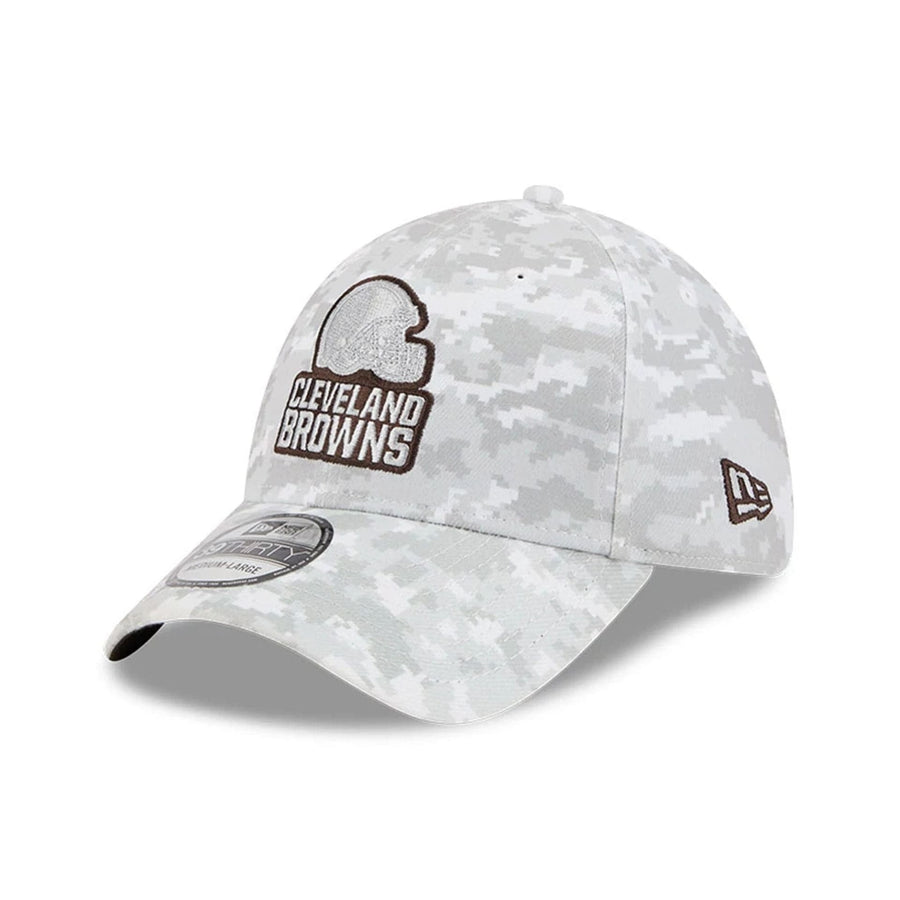 This is a Cleveland Browns NFL Salute To Service 2025 Grey Camo 39THIRTY Stretch Fit Cap 4