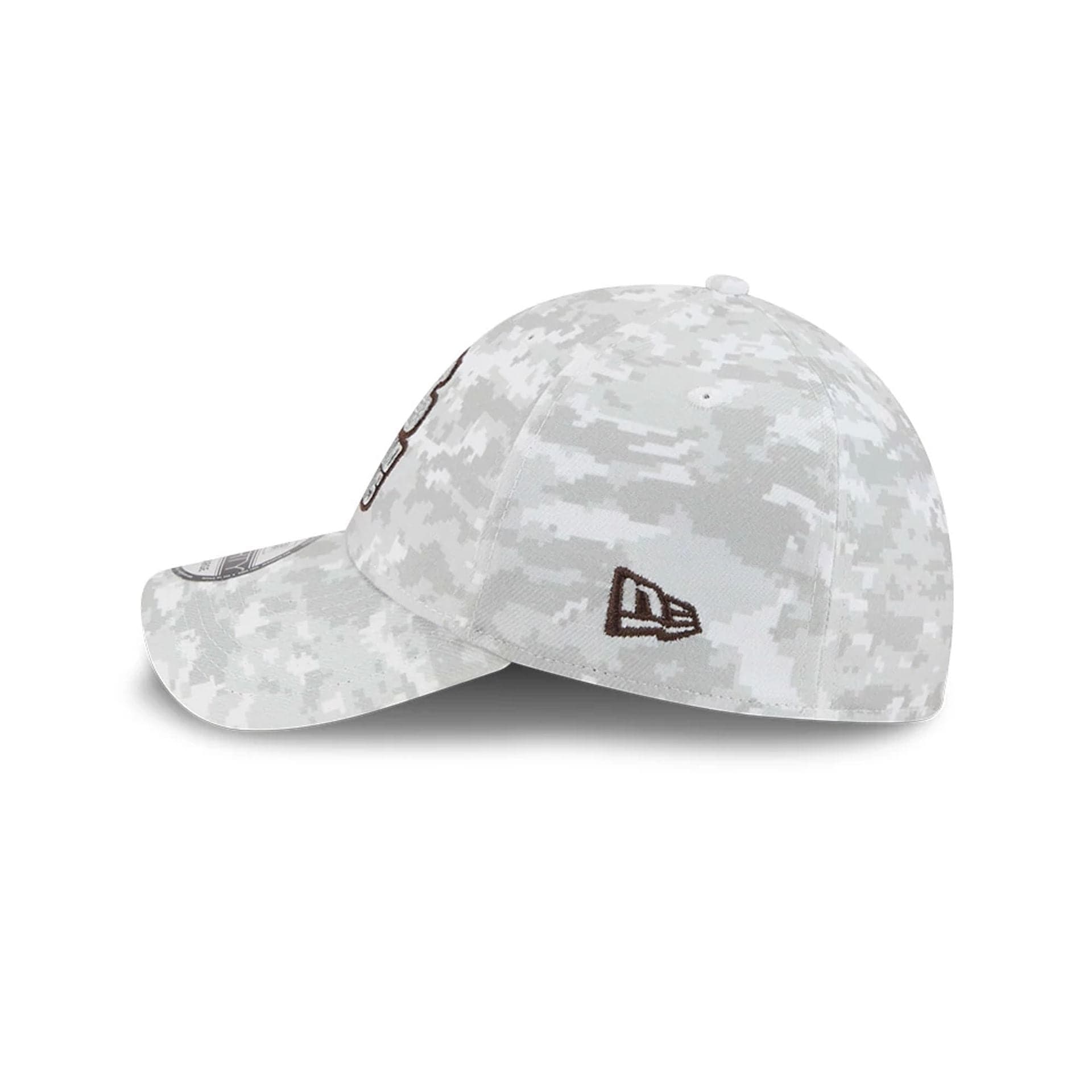 This is a Cleveland Browns NFL Salute To Service 2025 Grey Camo 39THIRTY Stretch Fit Cap 6
