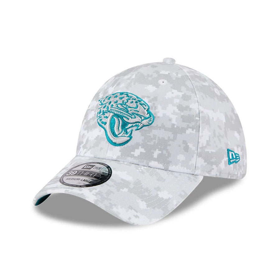 This is a Jacksonville Jaguars NFL Salute To Service 2025 Grey Camo 39THIRTY Stretch Fit Cap 4