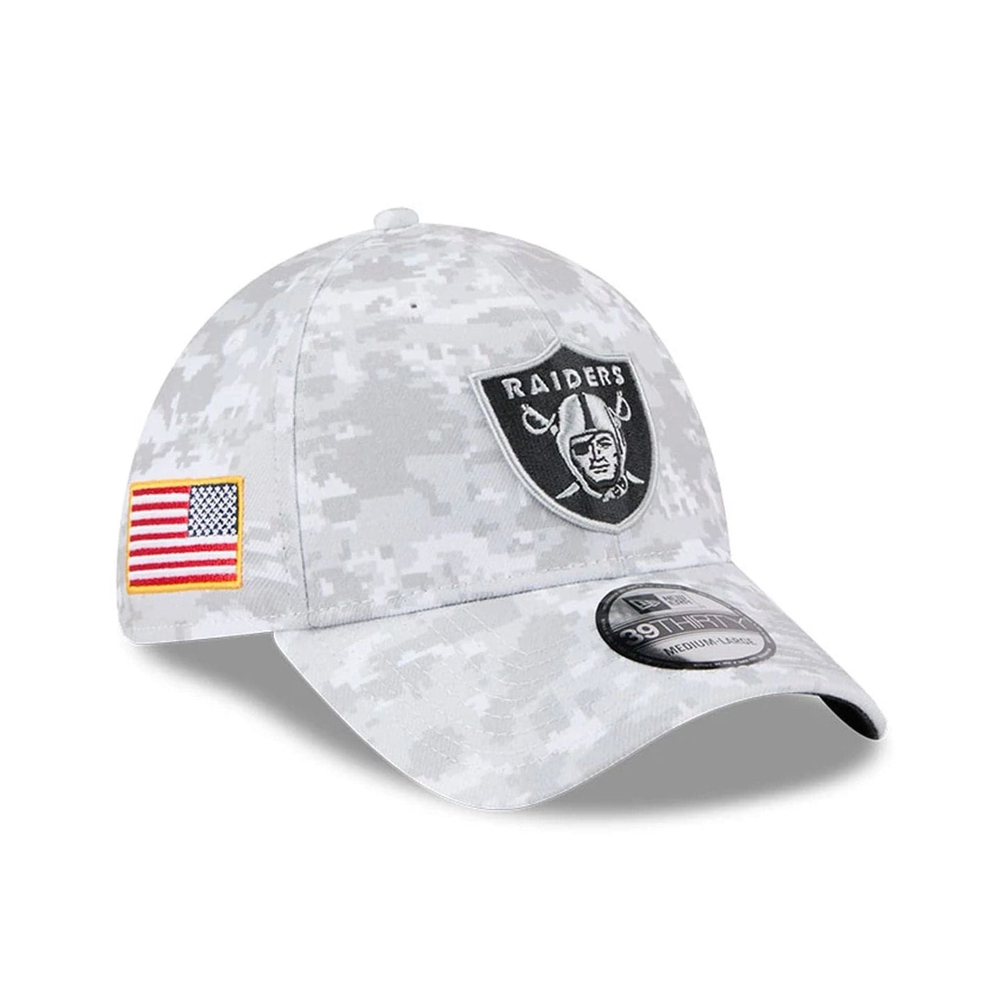 This is a Las Vegas Raiders NFL Salute To Service 2025 Grey Camo 39THIRTY Stretch Fit Cap 1