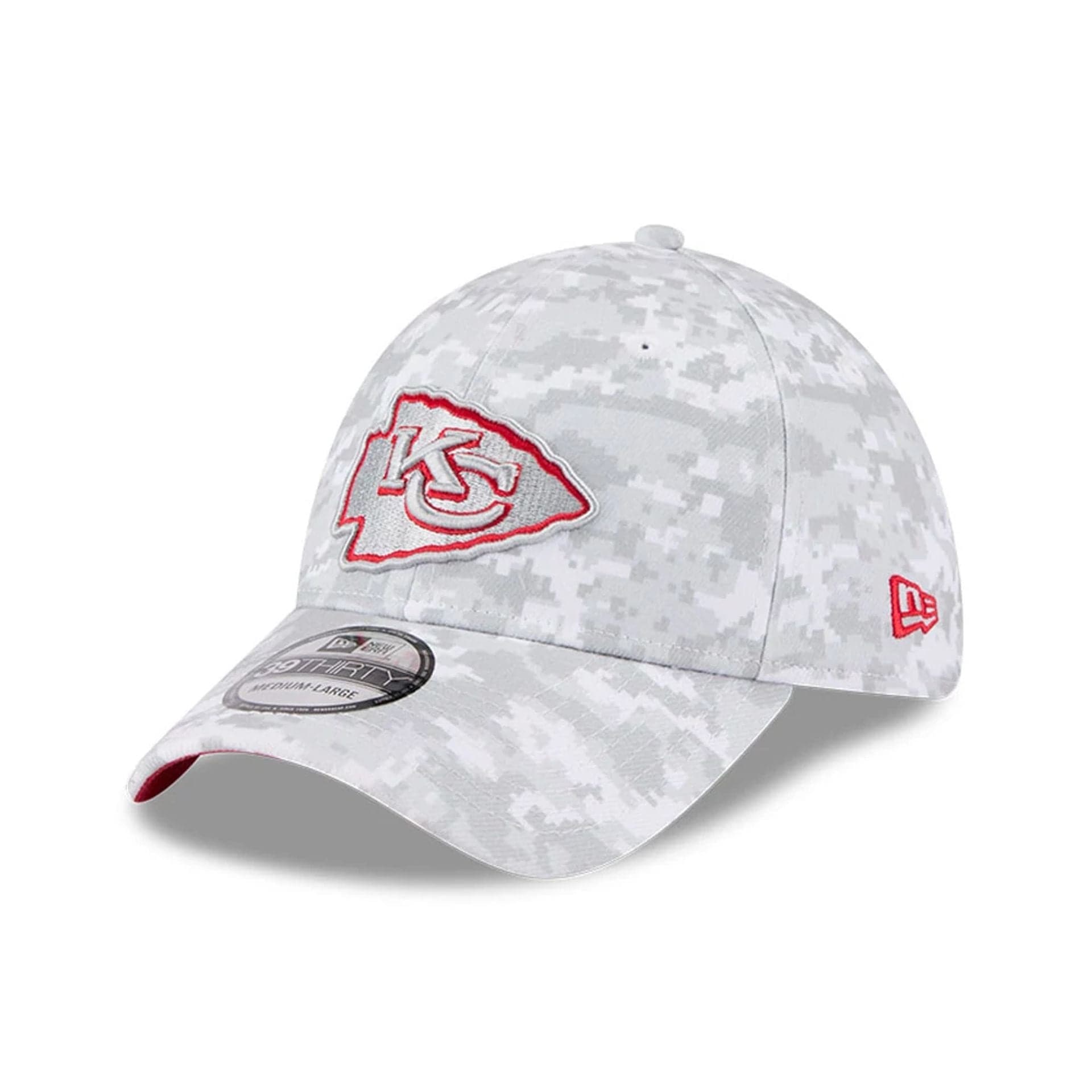 This is a Kansas City Chiefs NFL Salute To Service 2025 Grey Camo 39THIRTY Stretch Fit Cap 4
