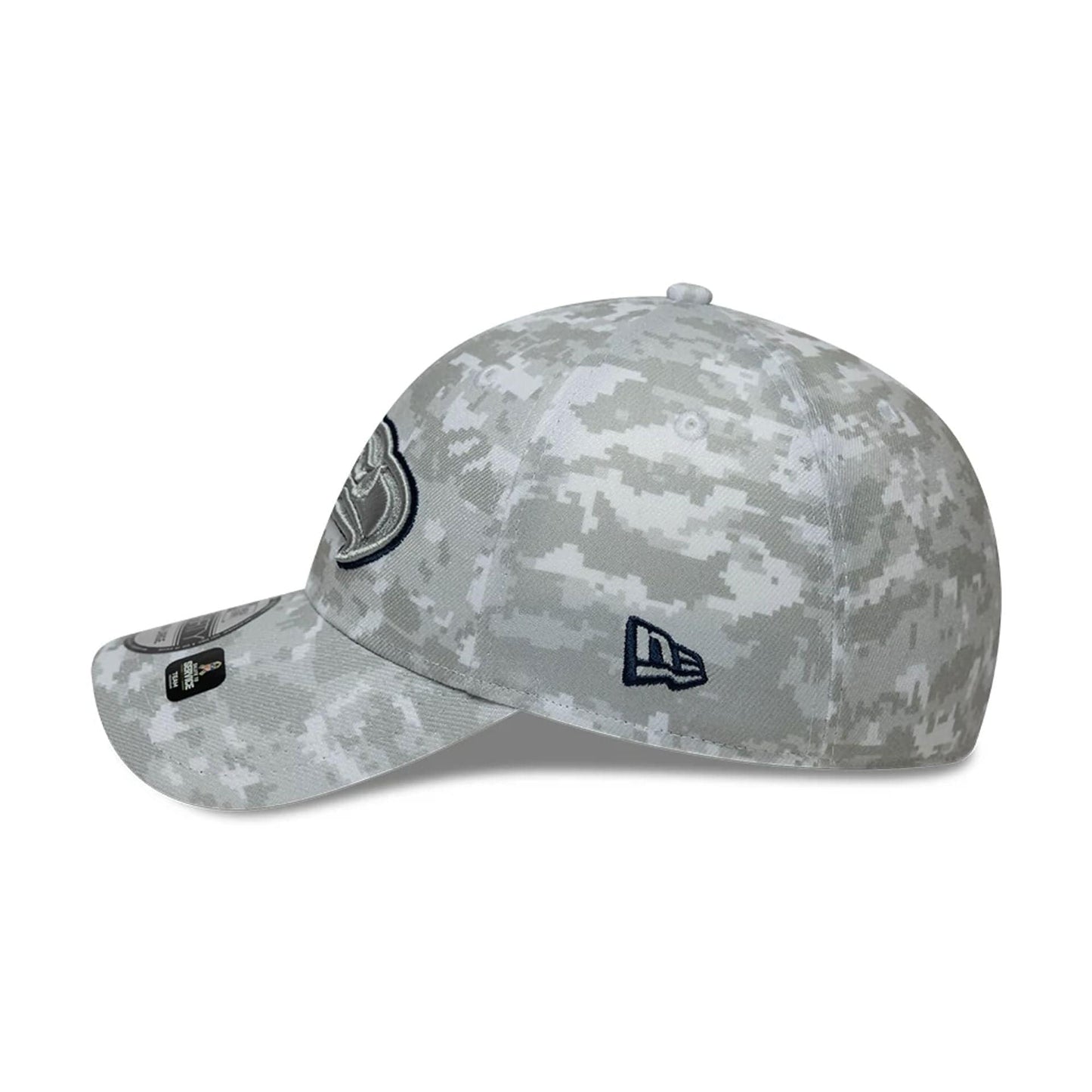 This is a Seattle Seahawks NFL Salute To Service 2025 Grey Camo 39THIRTY Stretch Fit Cap 5