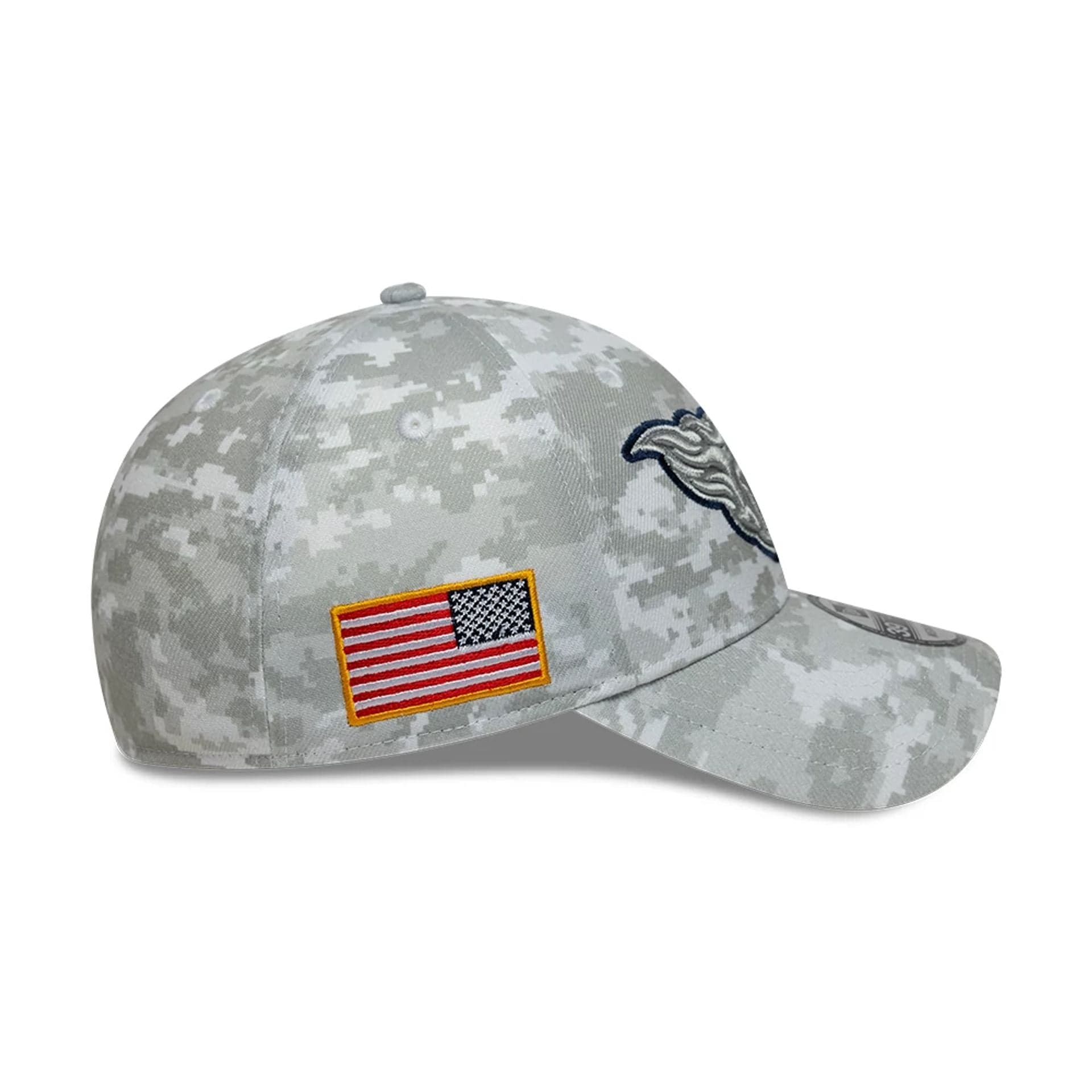 This is a Tennessee Titans NFL Salute To Service 2025 Grey Camo 39THIRTY Stretch Fit Cap 6