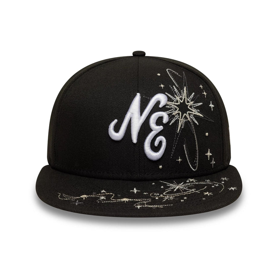 This is a New Era Zodiac Black 59FIFTY Fitted Cap 2