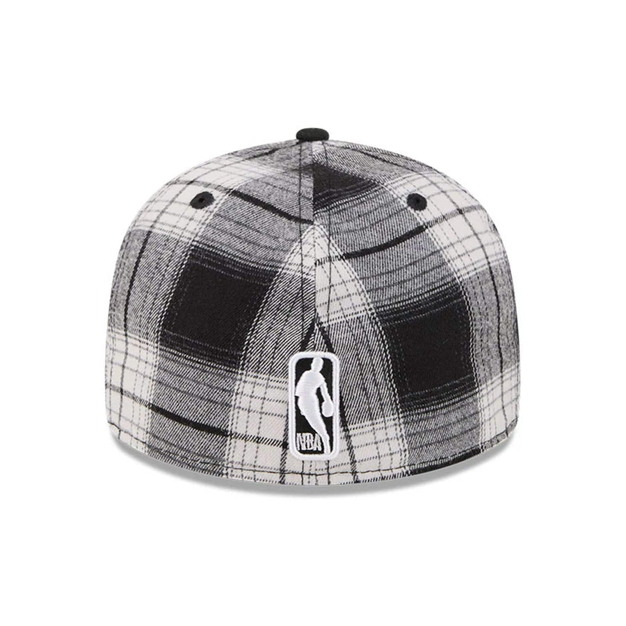This is a Chicago Bulls NBA Grunge Style Plaid Black Retro Crown 59FIFTY Fitted Cap 6
