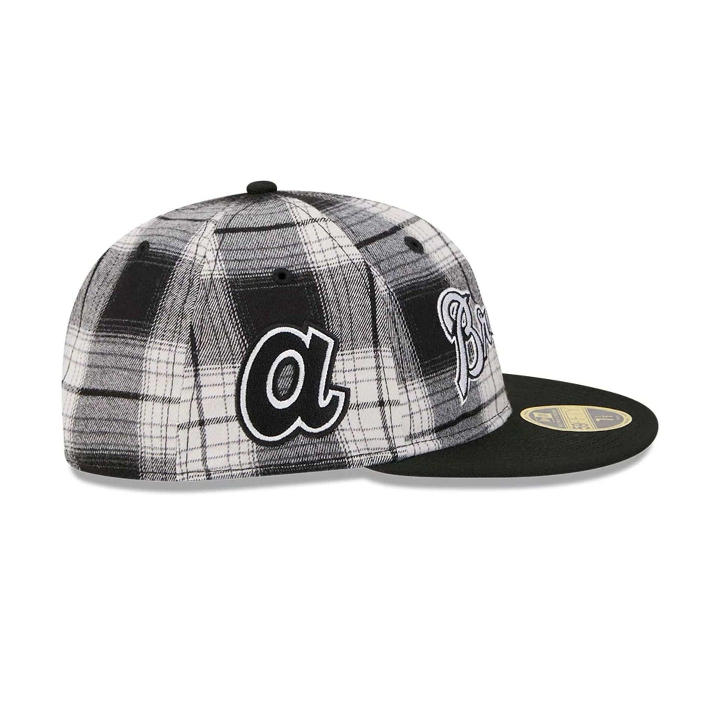 This is a Atlanta Braves MLB Grunge Style Plaid Black Retro Crown 59FIFTY Fitted Cap 4