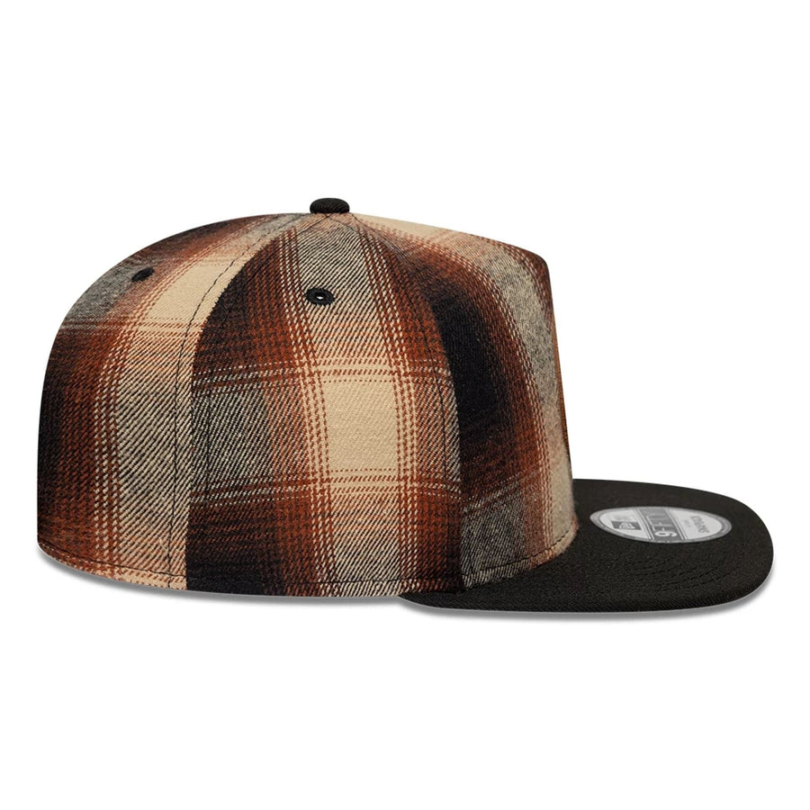 This is a New York Mets MLB Grunge Style Plaid Open Brown 9FIFTY A-Frame Snapback Adjustable Cap 7