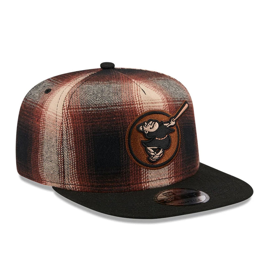 This is a San Diego Padres MLB Grunge Style Plaid Open Brown 9FIFTY A-Frame Snapback Adjustable Cap 5