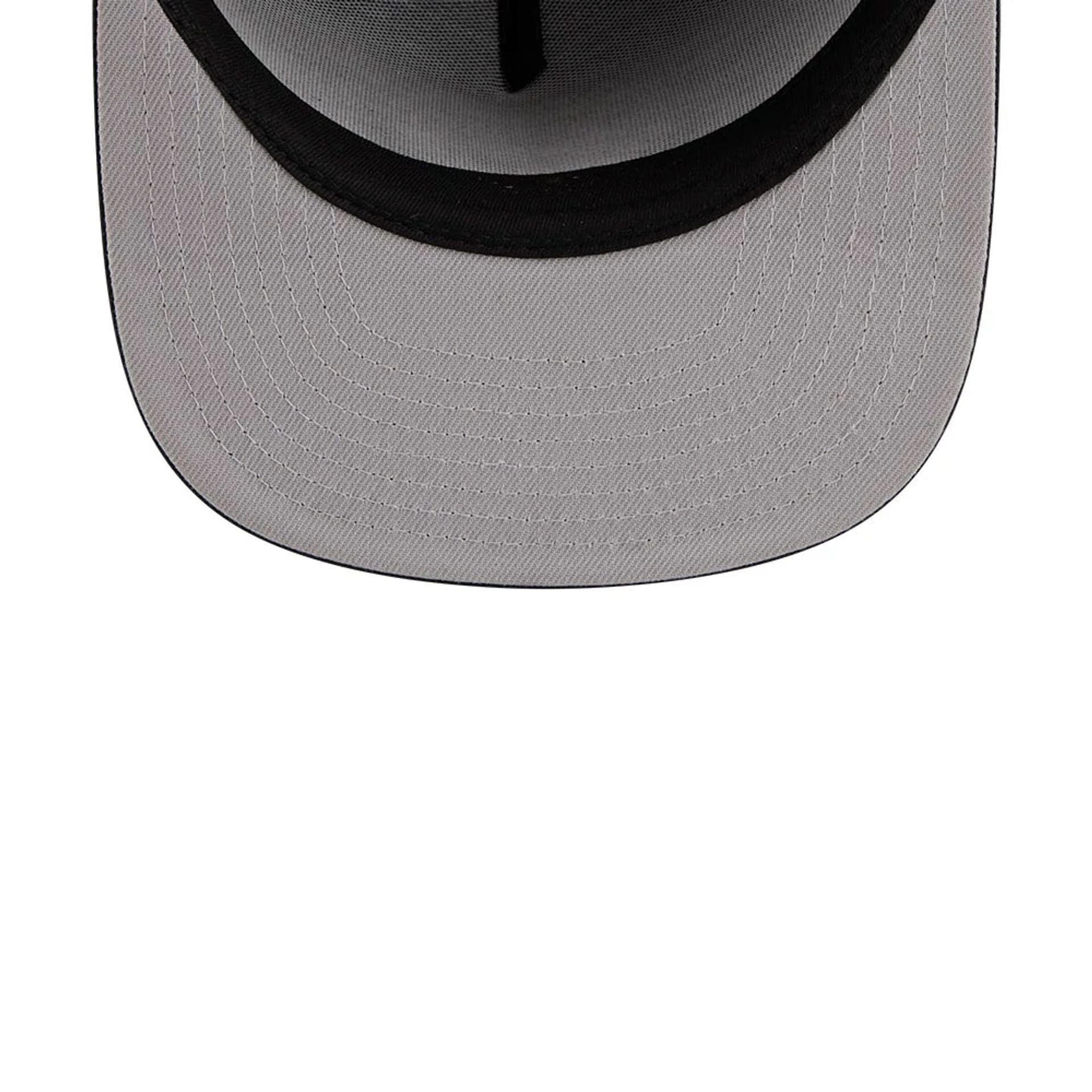 This is a New York Yankees MLB Grunge Style Plaid Open Brown 9FIFTY A-Frame Snapback Adjustable Cap 3