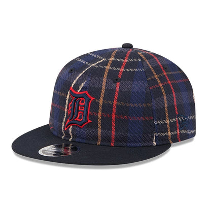 This is a Detroit Tigers MLB Grunge Style Plaid Navy Retro Crown 9FIFTY Adjustable Cap 1