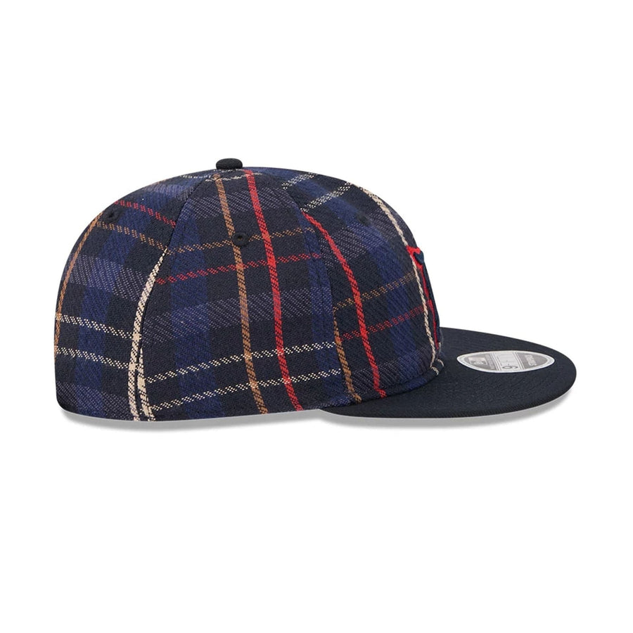 This is a Detroit Tigers MLB Grunge Style Plaid Navy Retro Crown 9FIFTY Adjustable Cap 5