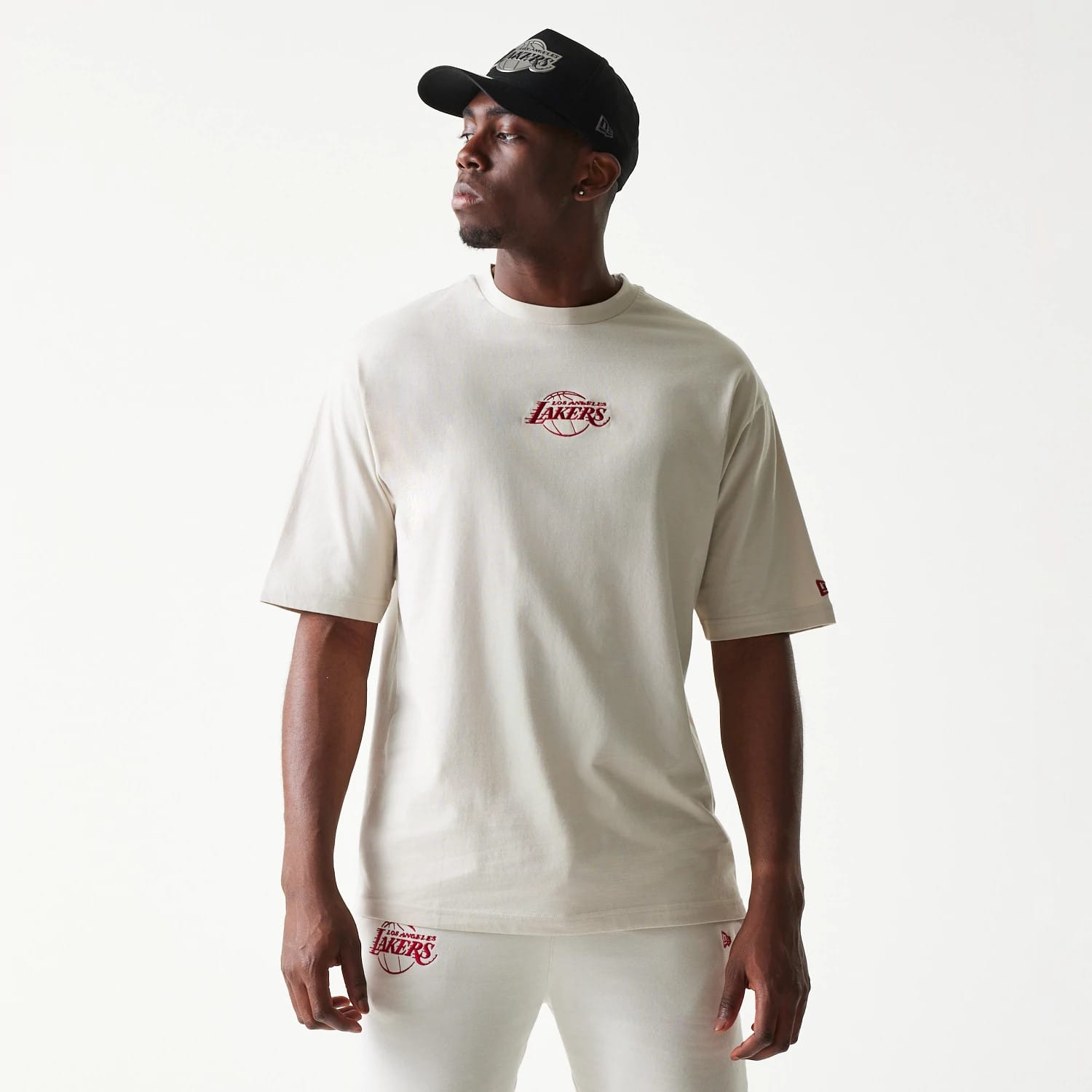 NBA League Essential LA Lakers Cream Oversized T-Shirt | NEC EU