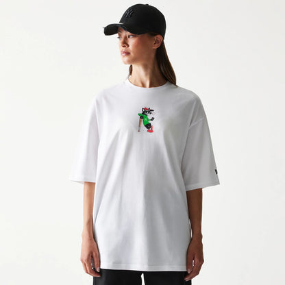 The model is wearing this New Era Baseball Cat Character Graphic Oversized T-Shirt in white. 4