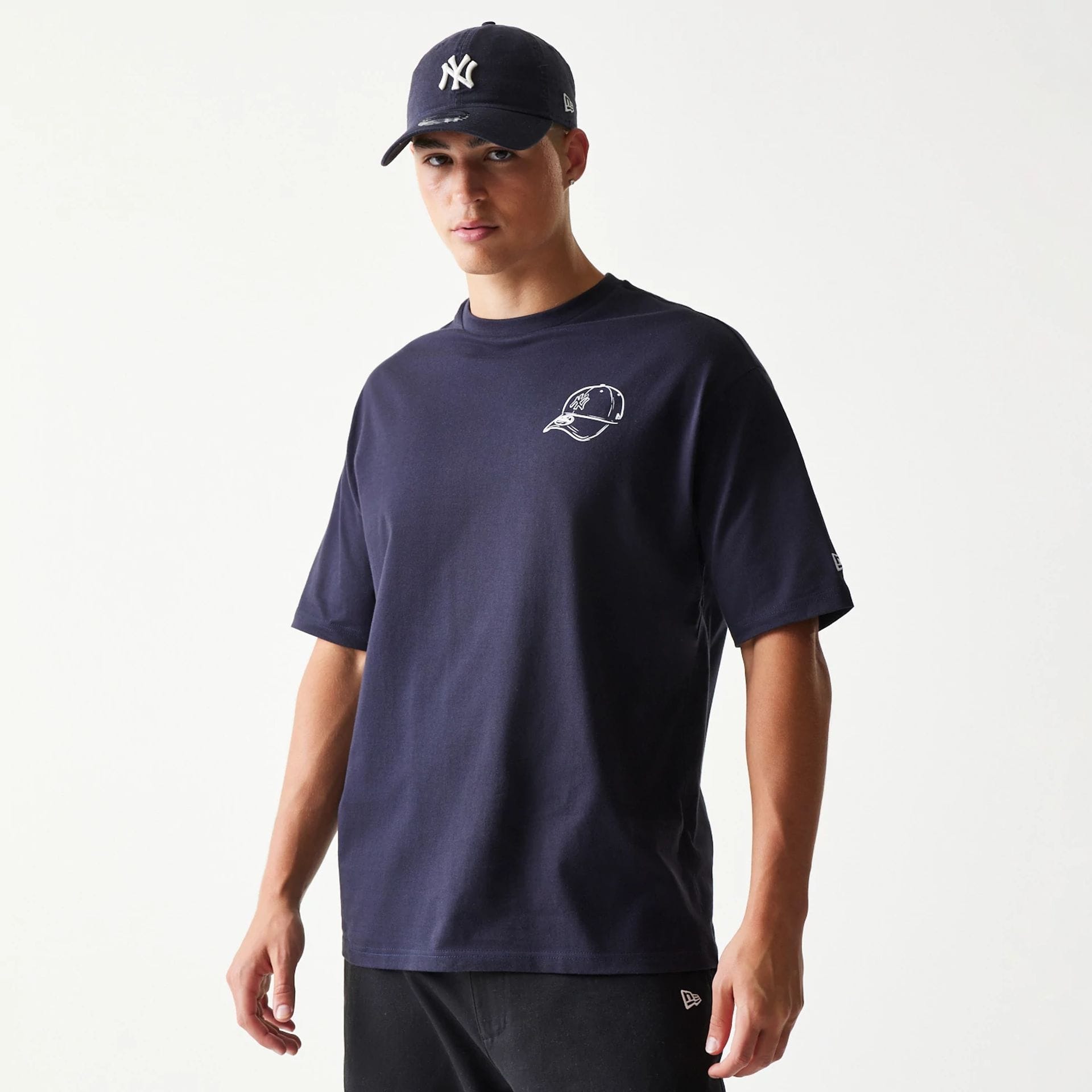 MLB Baseball Graphic New York Yankees Navy Oversized T-Shirt | NEC EU