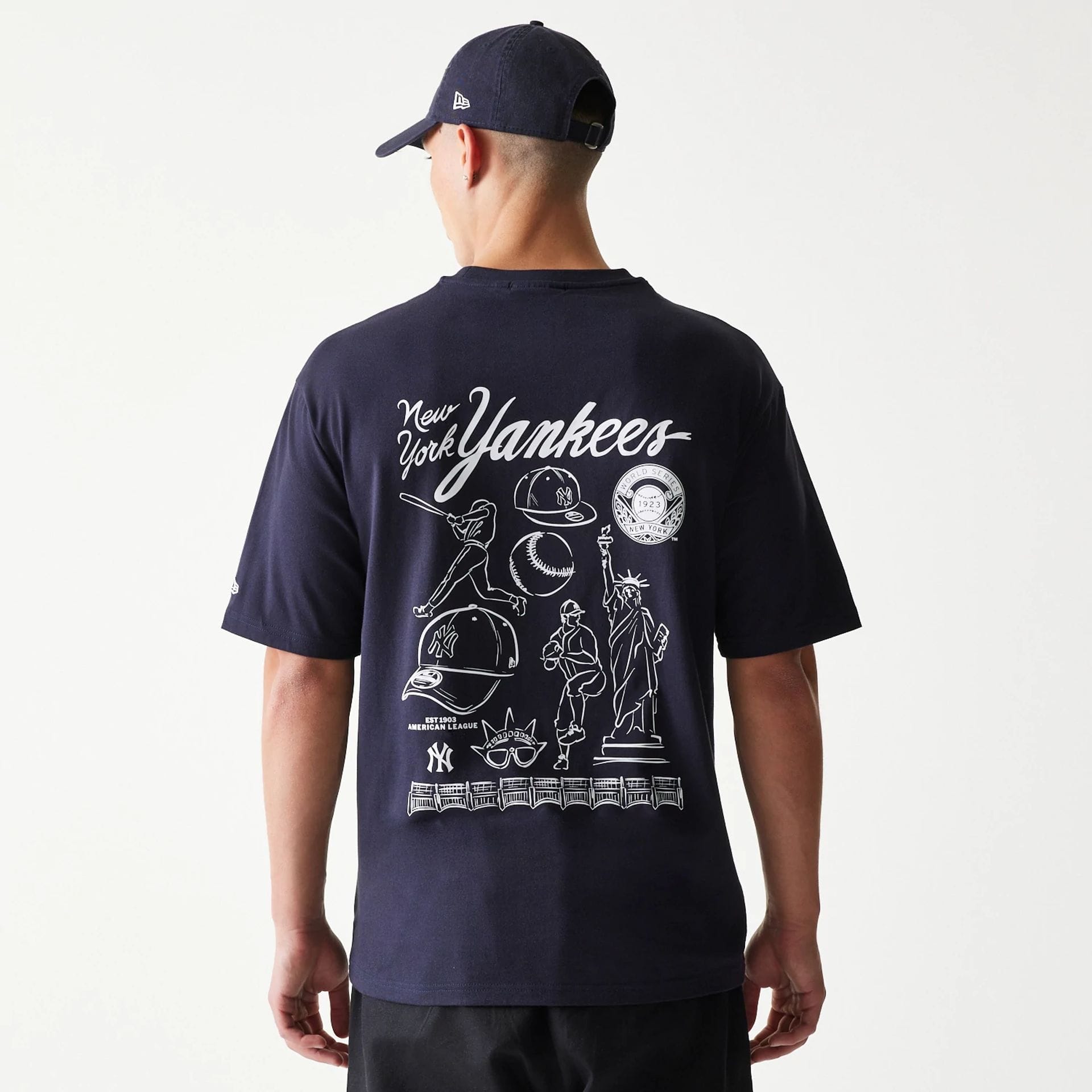 MLB Baseball Graphic New York Yankees Navy Oversized T-Shirt | NEC EU