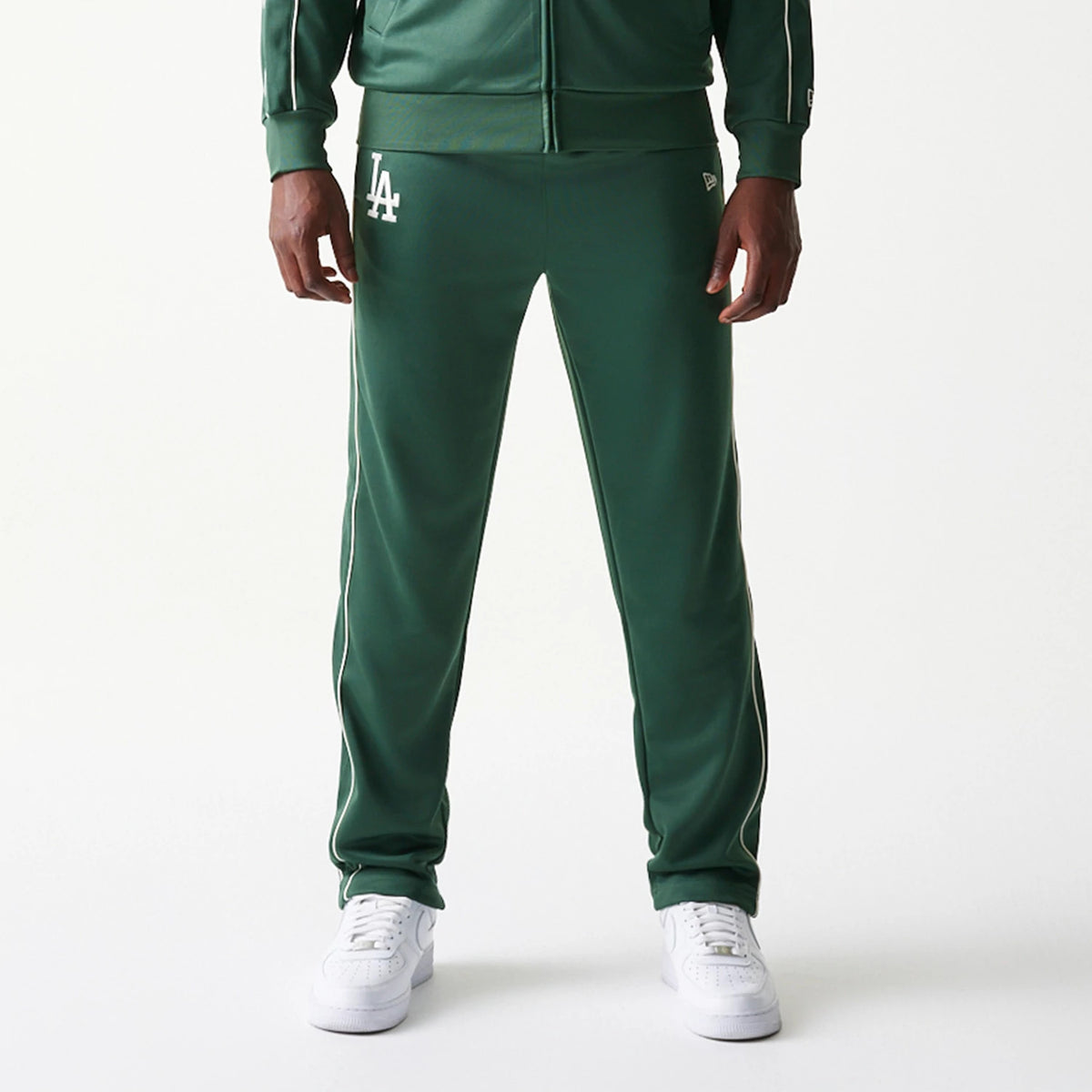 The model is wearing this MLB Piping LA Dodgers Straight Leg Joggers in dark green. 6