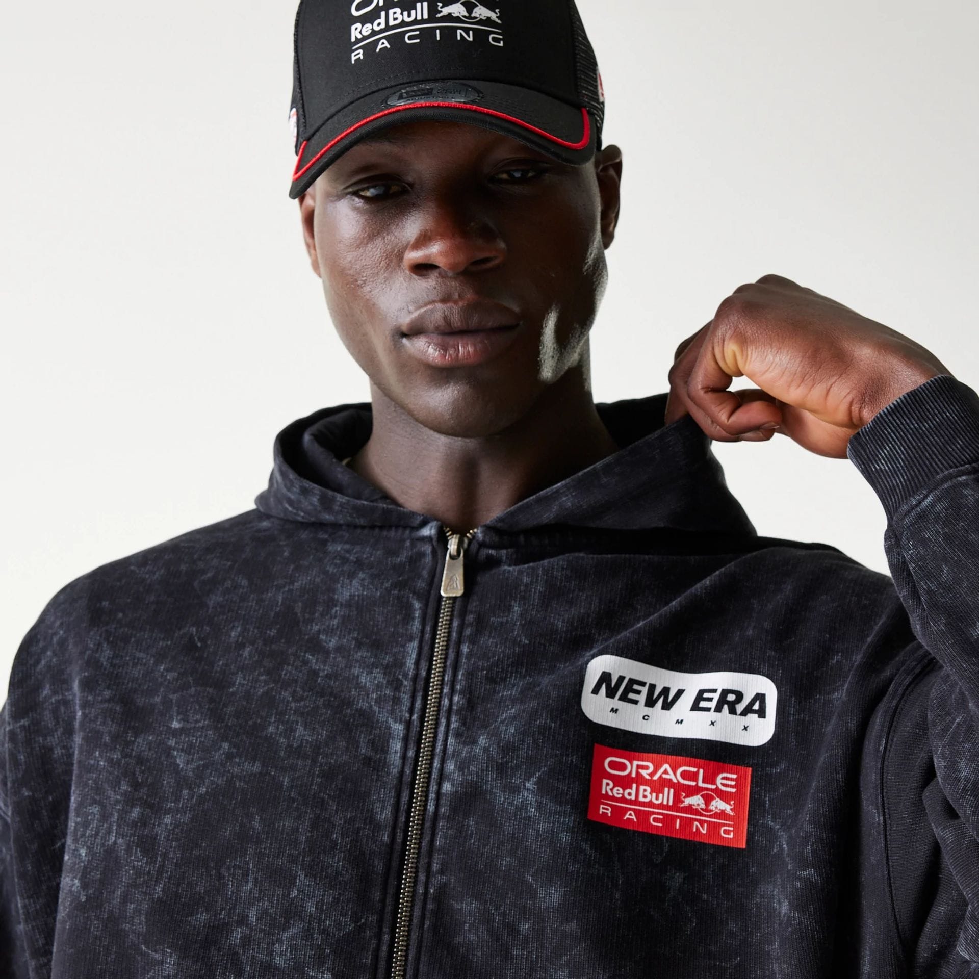 Red Bull Racing Black Dropped Shoulder Full Zip Hoodie | NEC EU