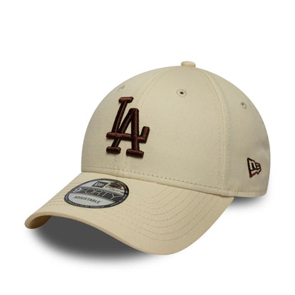 Pictured is this MLB League Essential LA Dodgers 9FORTY in light beige. 1