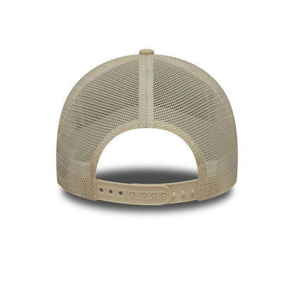 Pictured is this MLB Outline New York Yankees 9FORTY E-Frame Trucker in Cream. 4