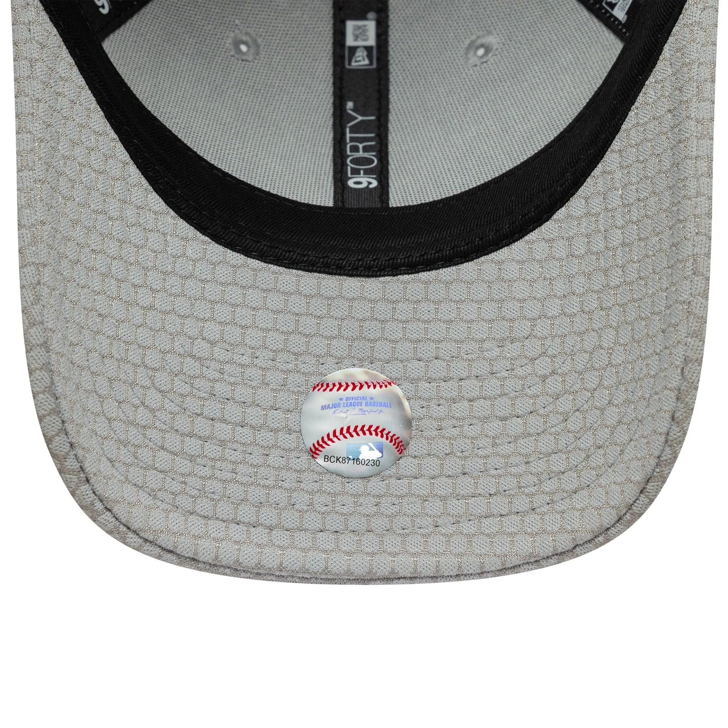 Pictured is this MLB Flawless Mesh New York Yankees 9FORTY in grey. 5