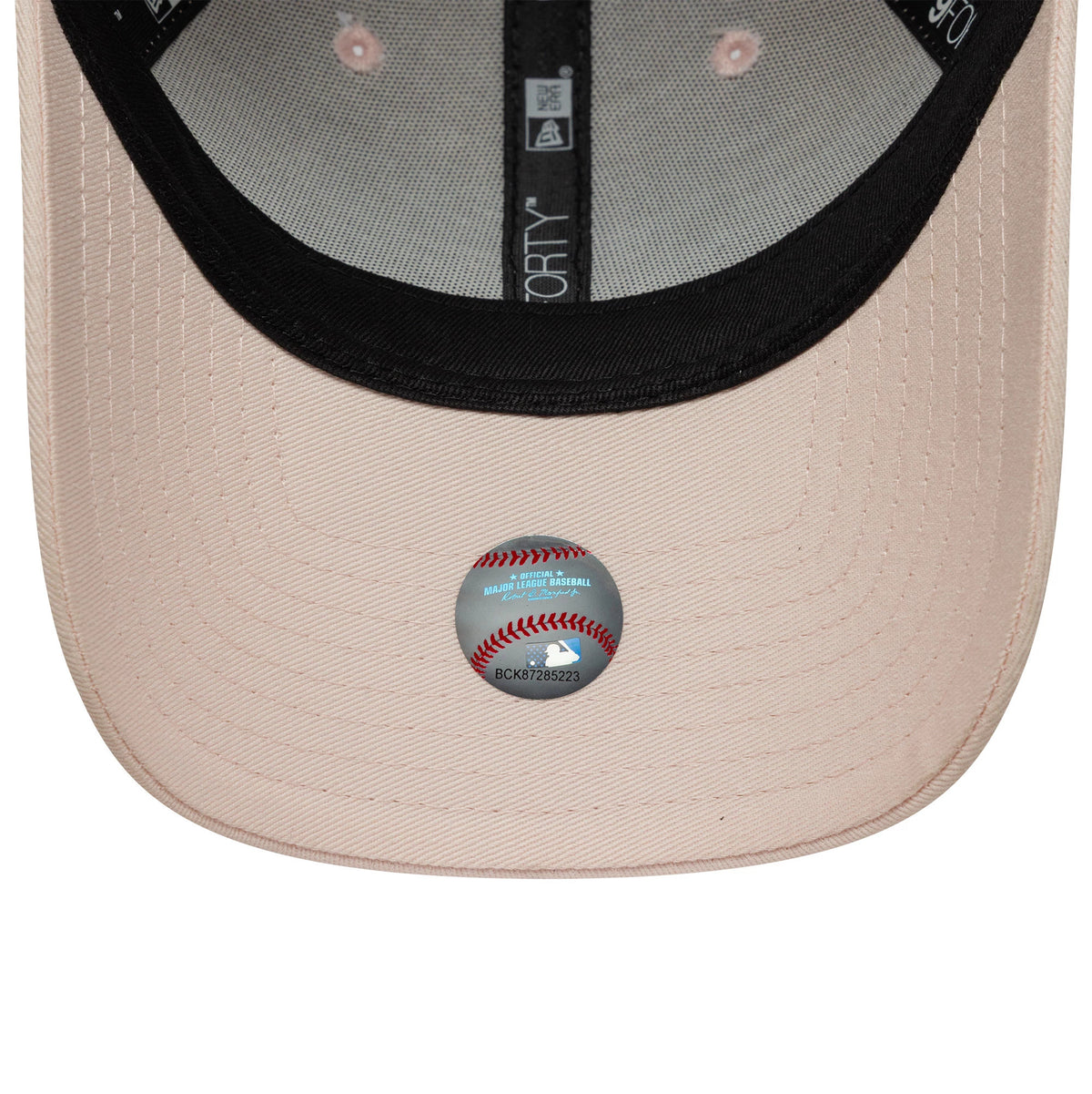 Pictured is this Womens MLB League Essential Midi LA Dodgers 9FORTY in pastel pink. 5