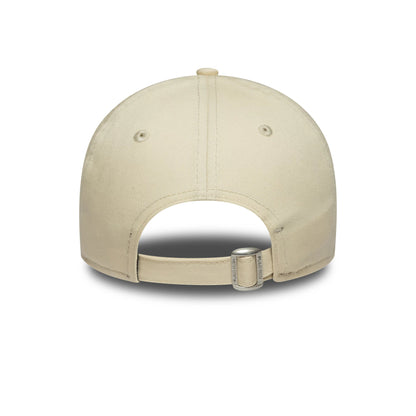 Pictured is this Womens MLB League Essential Midi LA Dodgers 9TWENTY in light beige. 4