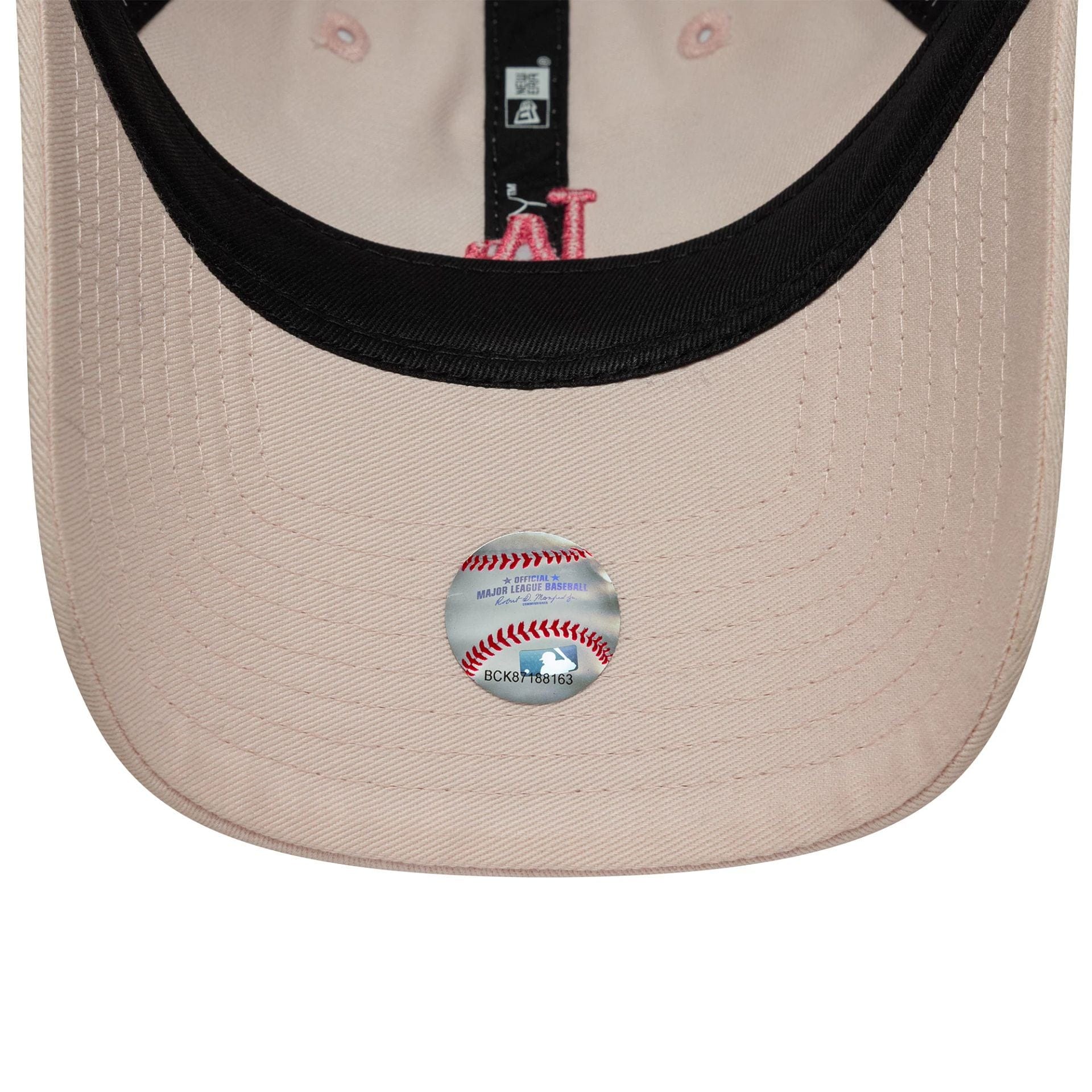 Pictured is this Womens MLB Washed Mini LA Dodgers 9TWENTY in pastel pink. 5