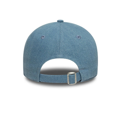Pictured is this Womens MLB Denim Stitch New York Yankees 9TWENTY in pastel blue. 4