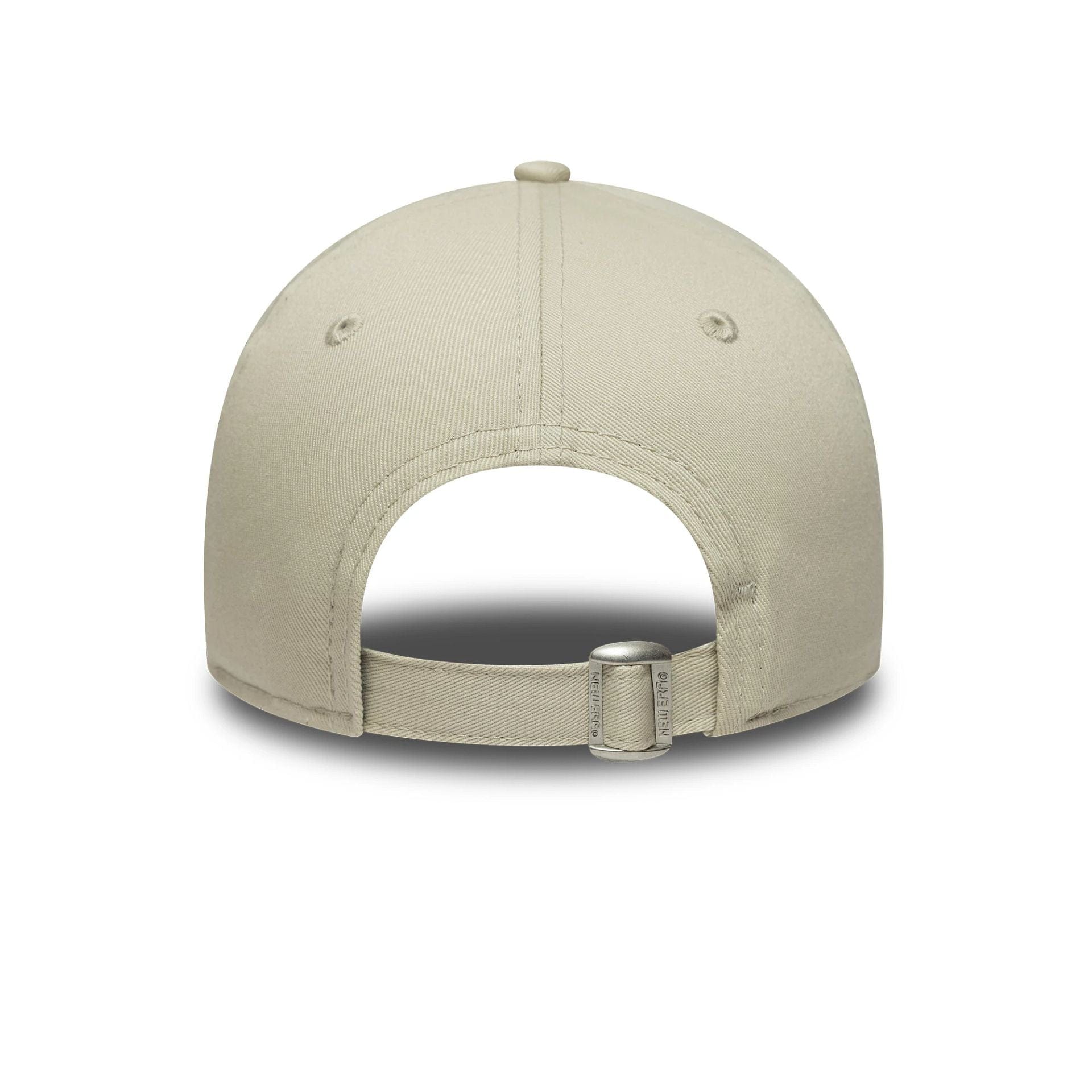 Pictured is this Youth MLB League Essential New York Yankees 9TWENTY in light beige. 4