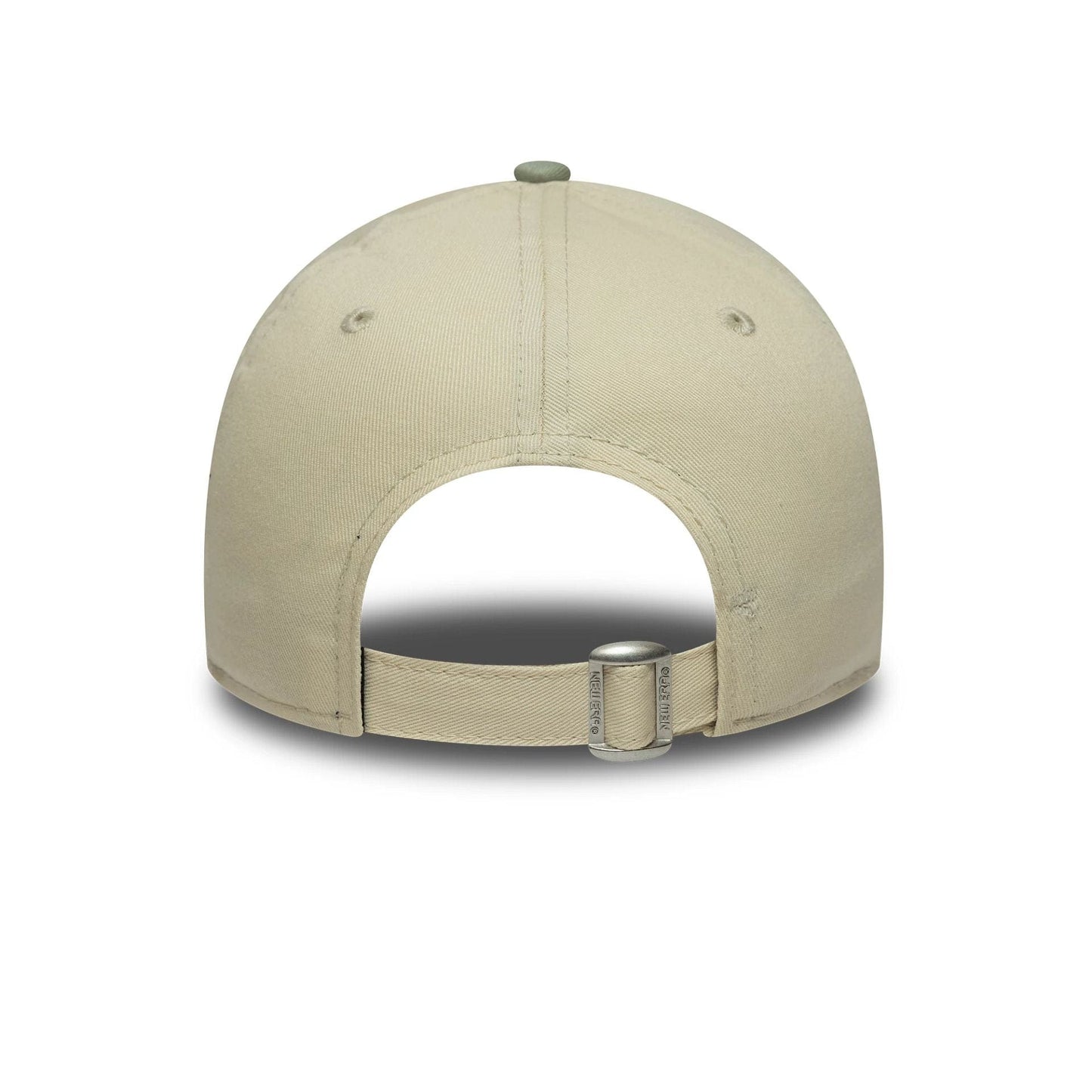 Pictured is this Youth MLB League Essential New York Yankees 9FORTY in cream. 4