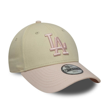 Pictured is this Youth MLB League Essential LA Dodgers 9FORTY in light beige. 3