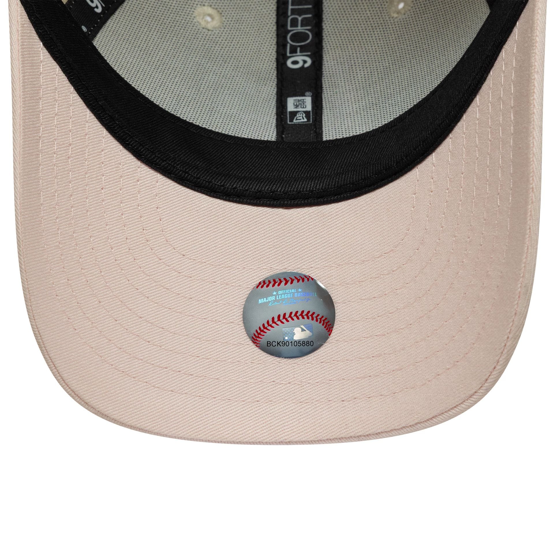 Pictured is this Youth MLB League Essential LA Dodgers 9FORTY in light beige. 5