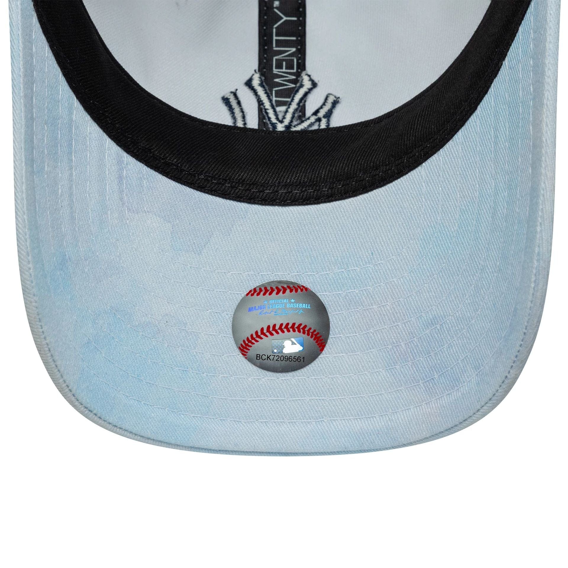 Pictured is this Youth MLB Tie Dye New York Yankees 9TWENTY in pastel blue. 5