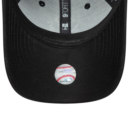 Pictured is this Youth MLB Animal Infill New York Yankees 9FORTY in black. 5